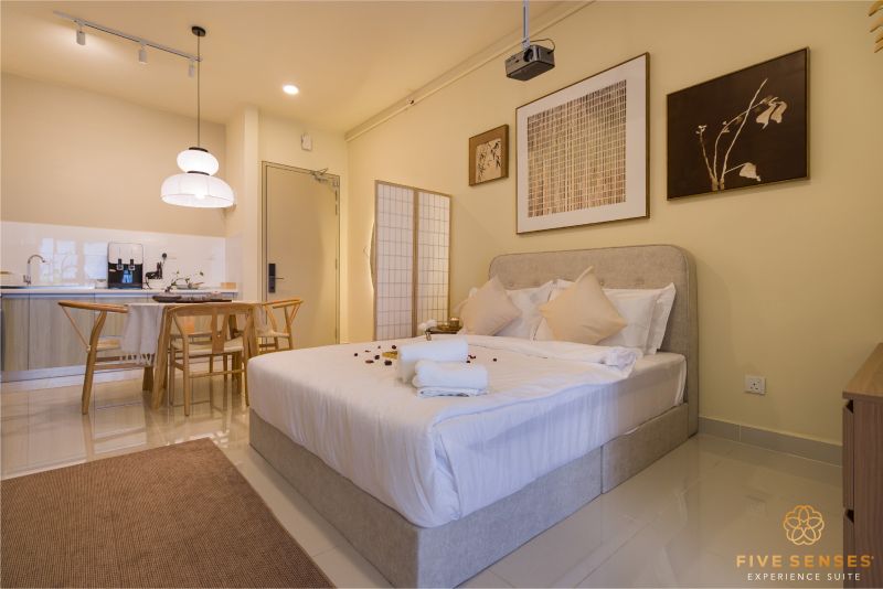 Japandi Premium Studio with Bathtub - room photo 1